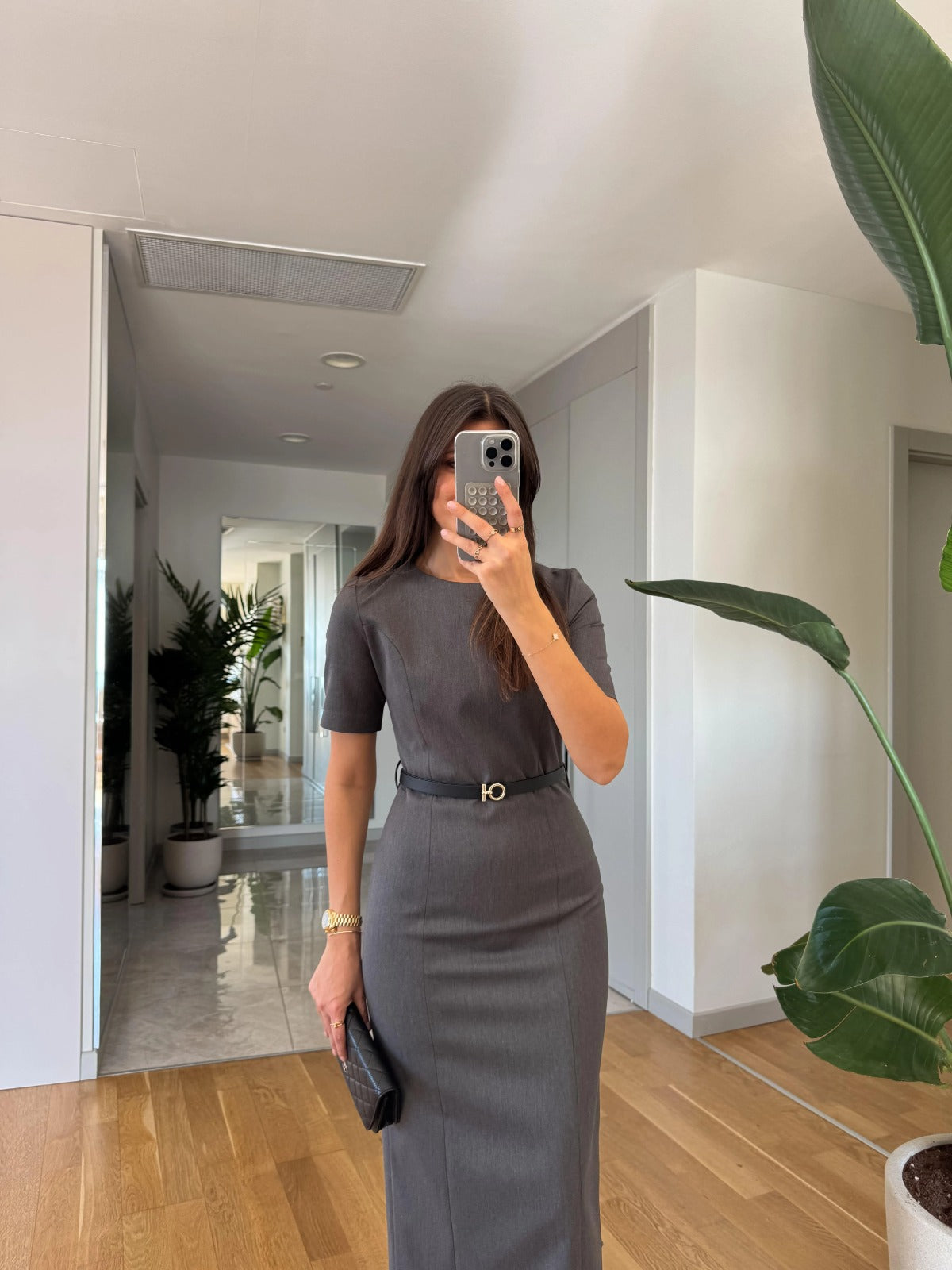 Robe Midi Ceinturée