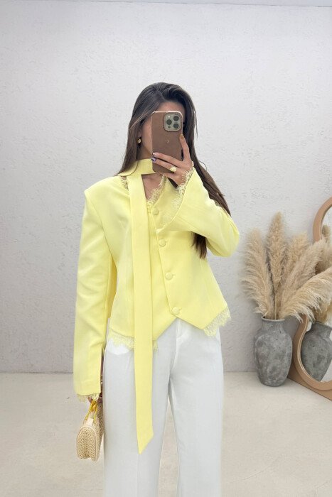 Veste Aura à Détails Dentelle